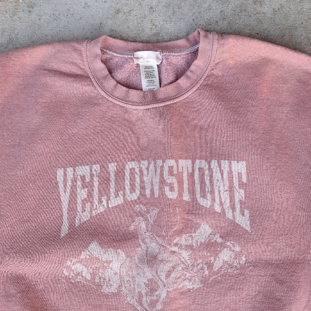 NWOT Altar'd State "Yellowstone" Crewneck Sweatshirt - Brown